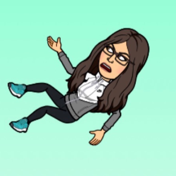 Meet your Posher, Marta - Picture 1 of 1